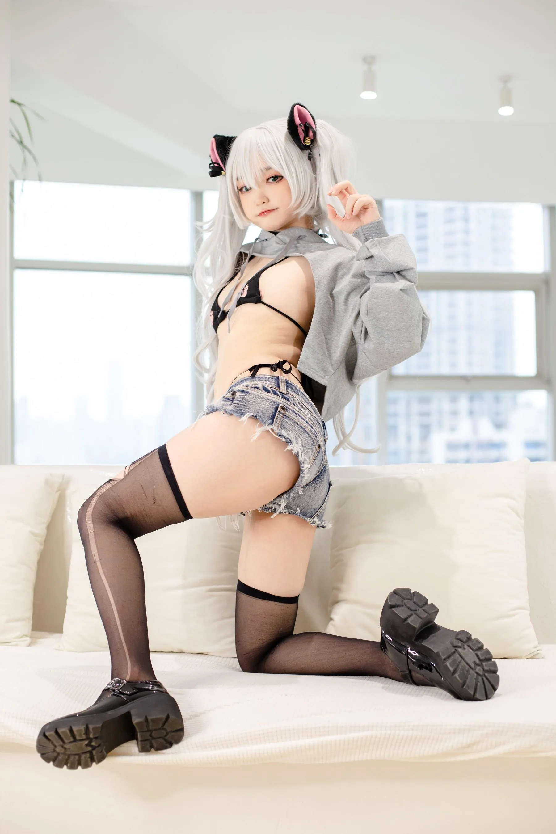 神沢永莉 – NO.08 ckt♡前开卫衣黑丝牛仔裤 [88P]插图5